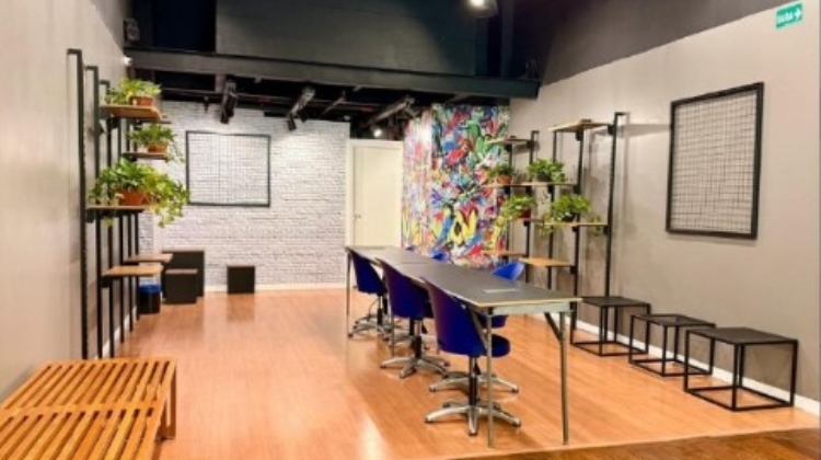 Shopping Granja Vianna amplia opções com coworking e clínica multidisciplinar
