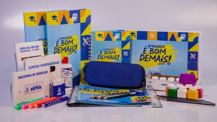 Educação distribui 34 mil kits de material escolar para alunos da rede municipal
