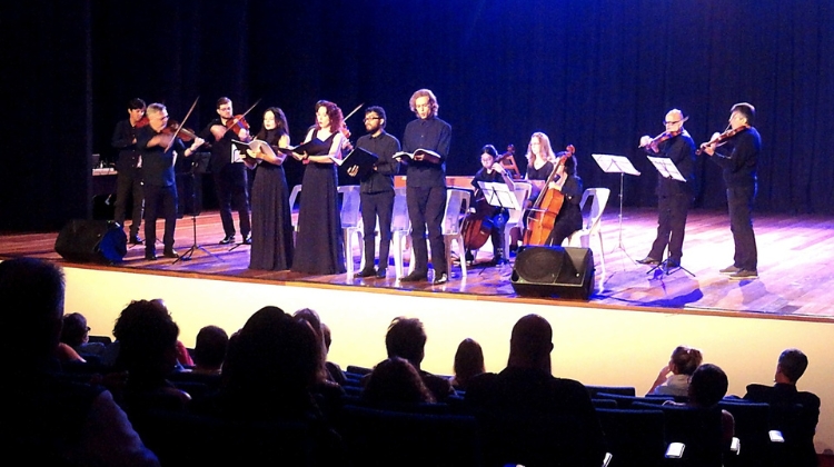 Concerto de Páscoa no Teatro Municipal de Cotia reuniu grande público e celebra a música de câmara
