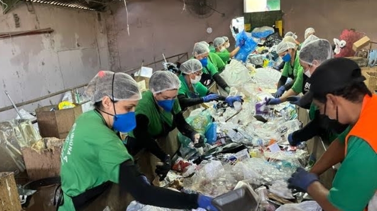 Moradores da região em visita a Coopernova