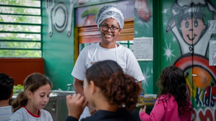 Escolas estaduais abrem inscrições para almoço durante as férias de julho